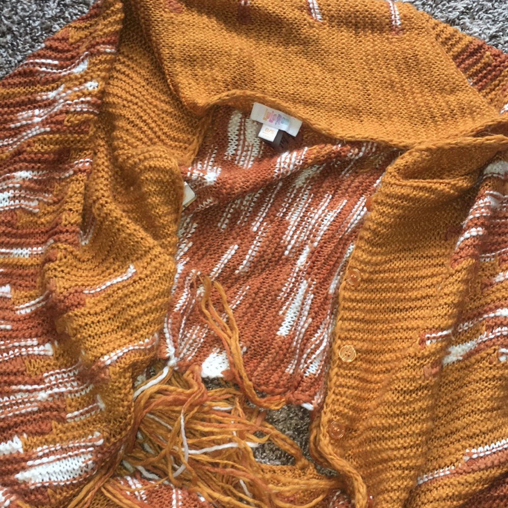 Gorgeous fall shawl